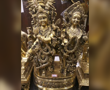Radhakrishna Statue